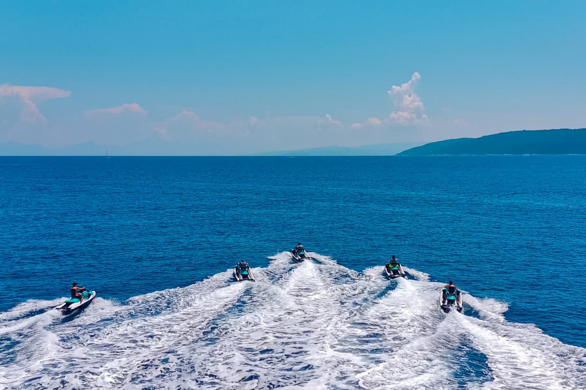 Rent a Jetski — Deni