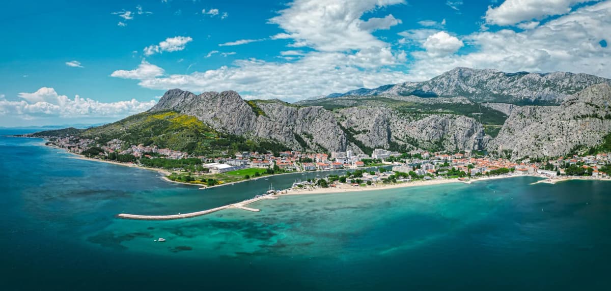 Omiš Town & Soparnik Tour