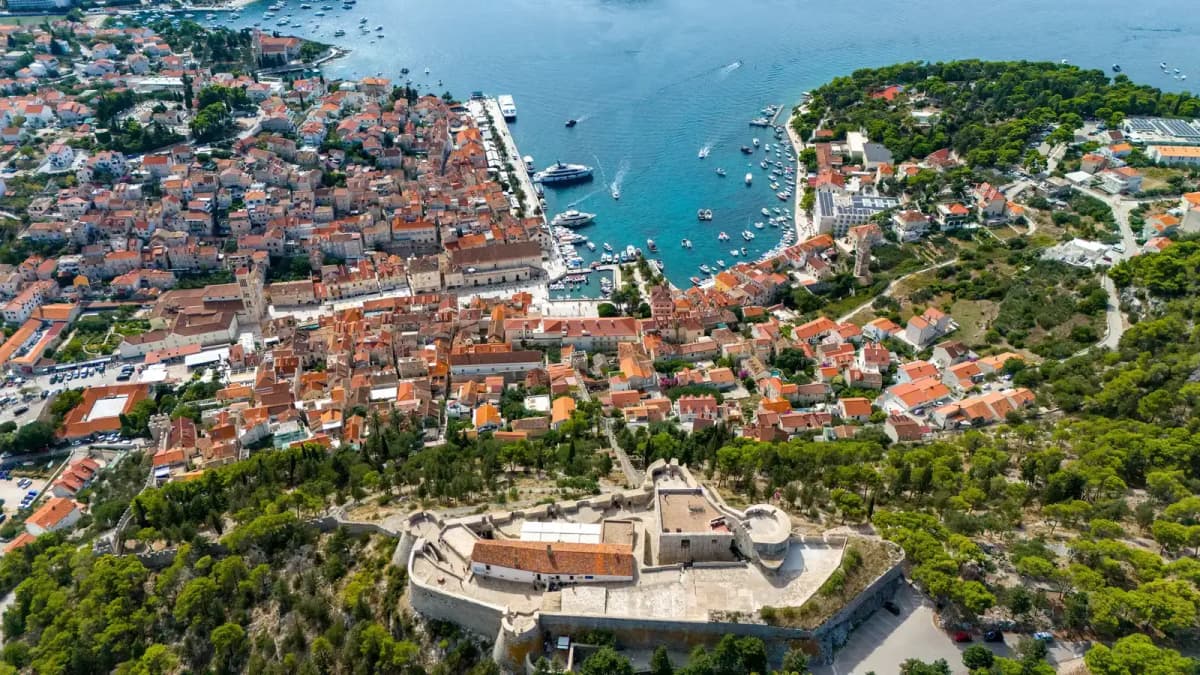Hvar, Spanish Fortress & Stari Grad Tour
