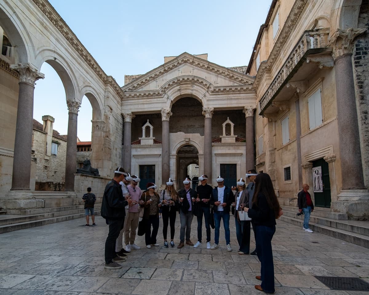 Time Walk — VR Walking Tour of Diocletian's Palace